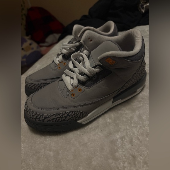 SELLING AIR JORDAN 3 RETRO COOL GREY’S!! - Picture 3 of 3